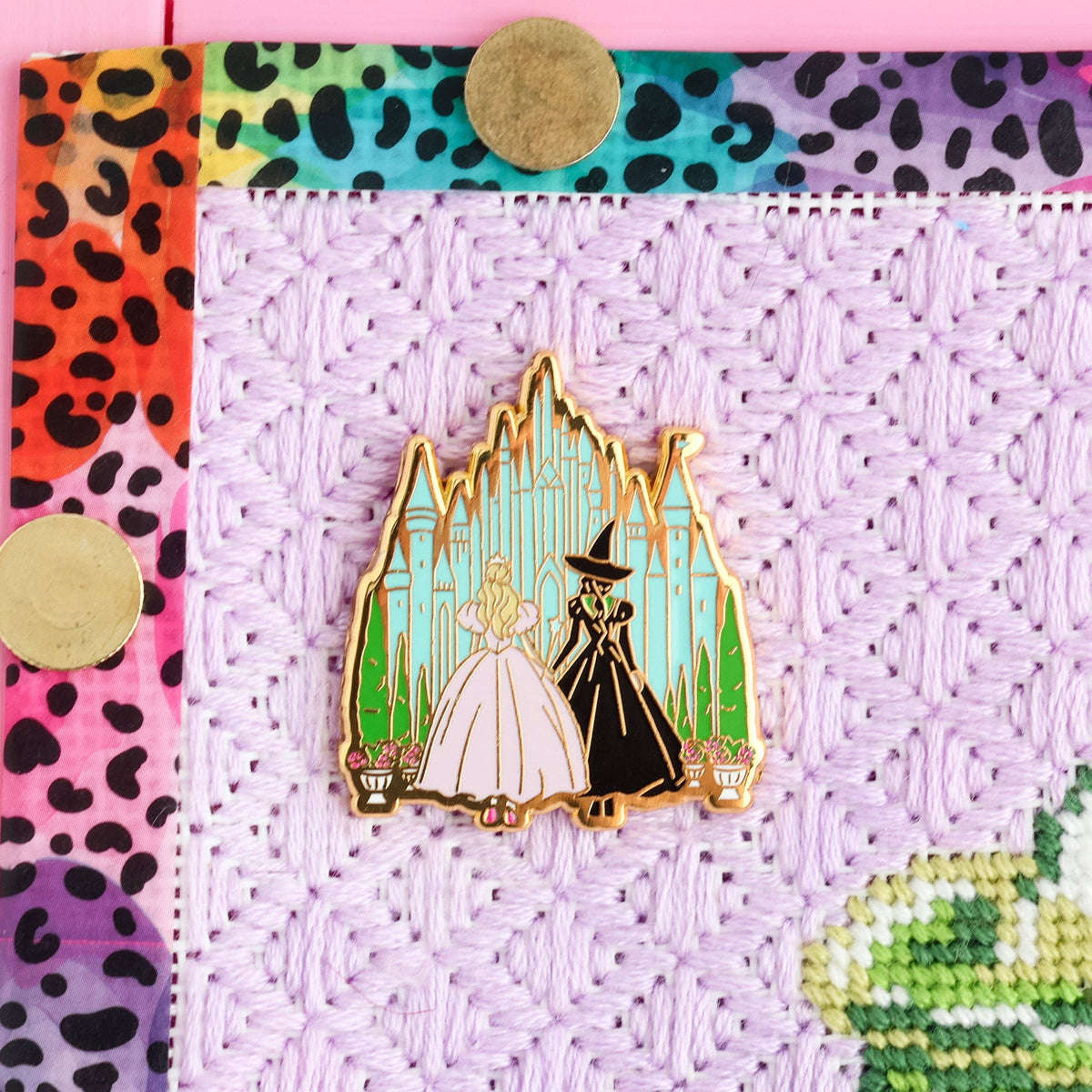 Movie Musical Needle Minder Magnet