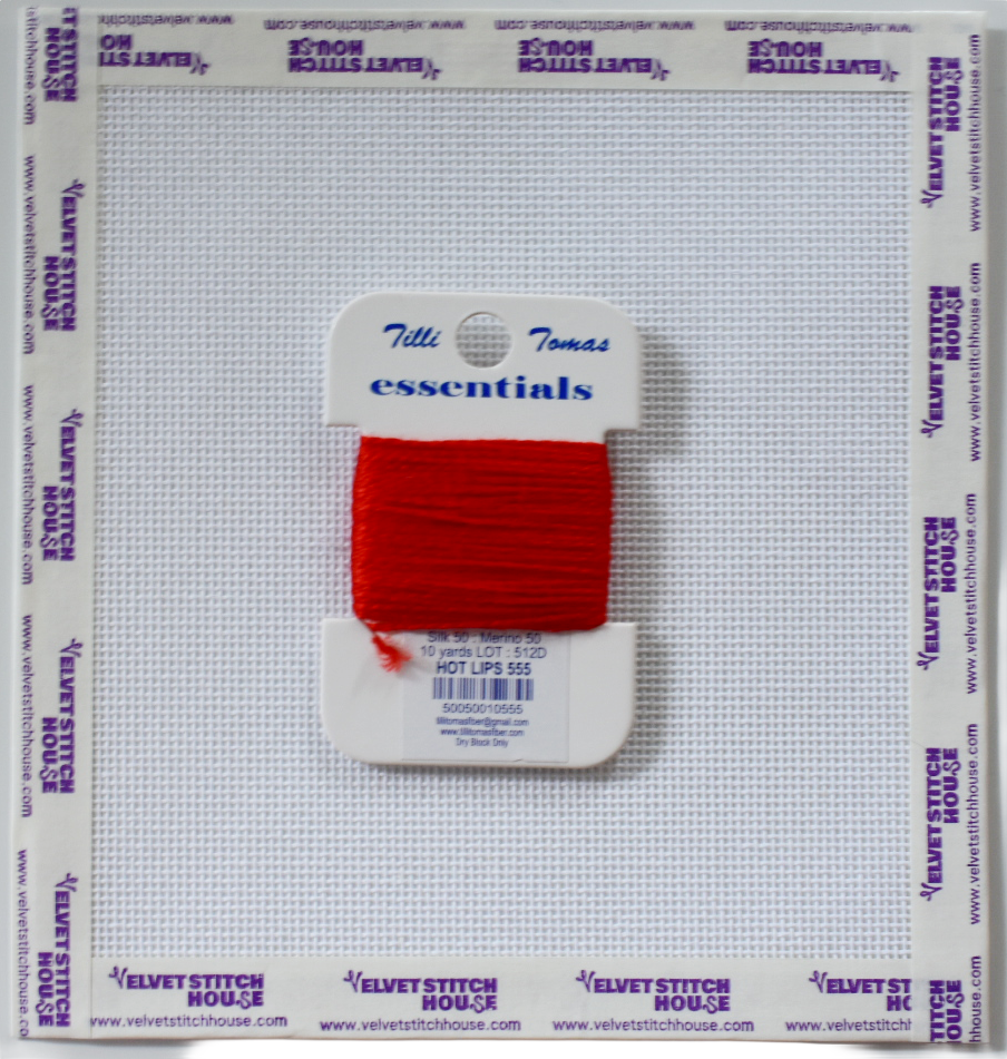 Essentials 555 Hot Lips